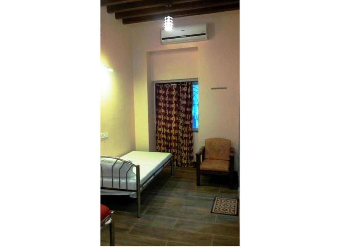 Hotel Blue Bird Colaba Mandve Екстер'єр фото